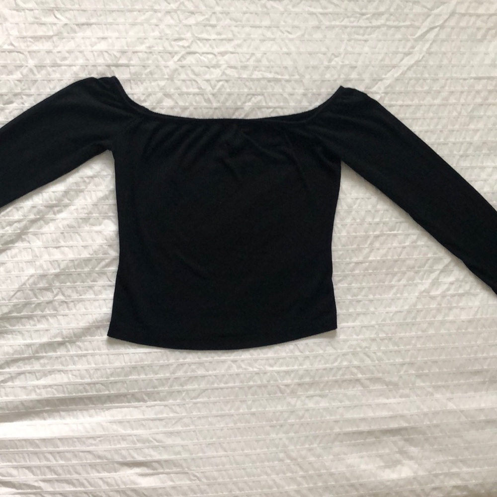 Mossimo off the shoulder black top